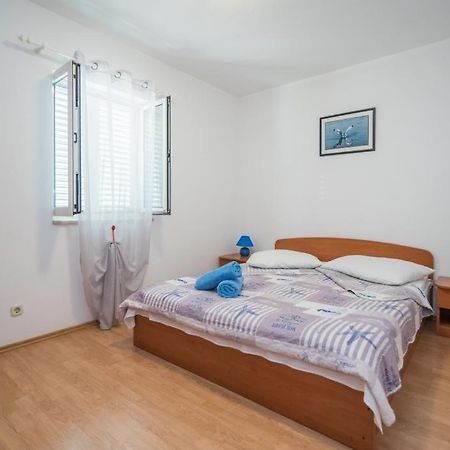 Apartments Batinic Supetar Εξωτερικό φωτογραφία