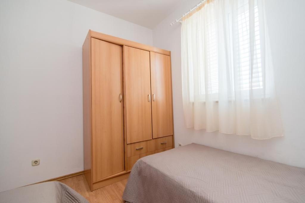 Apartments Batinic Supetar Εξωτερικό φωτογραφία