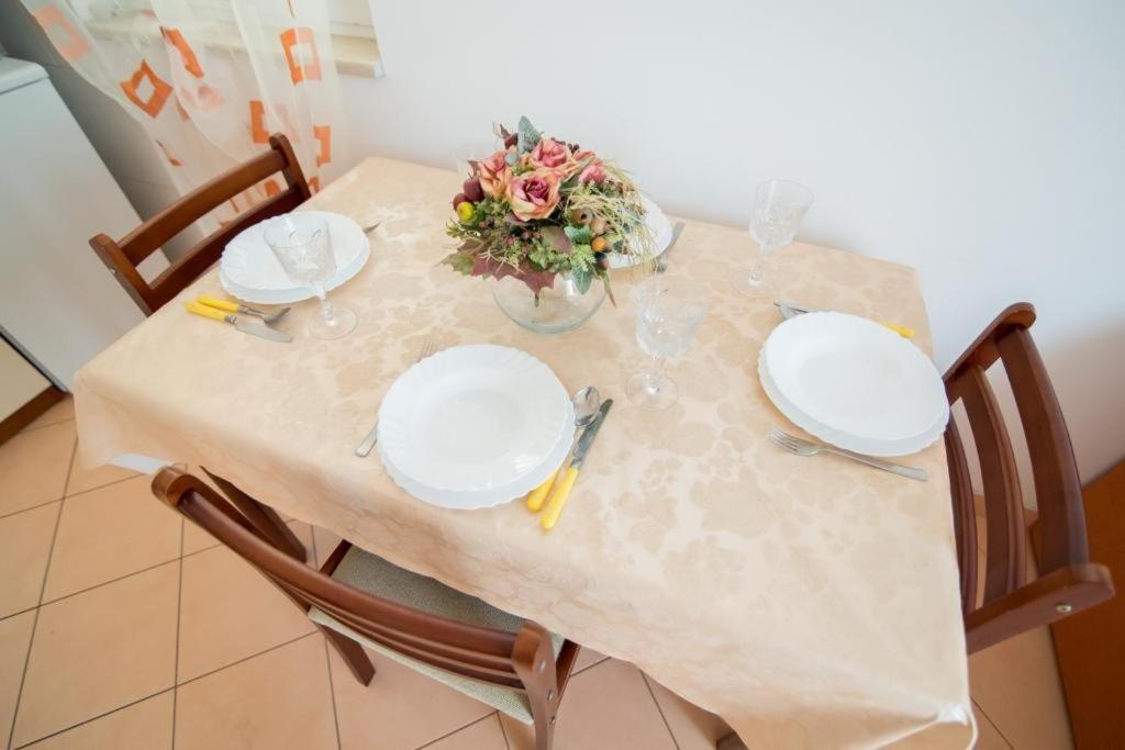 Apartments Batinic Supetar Εξωτερικό φωτογραφία